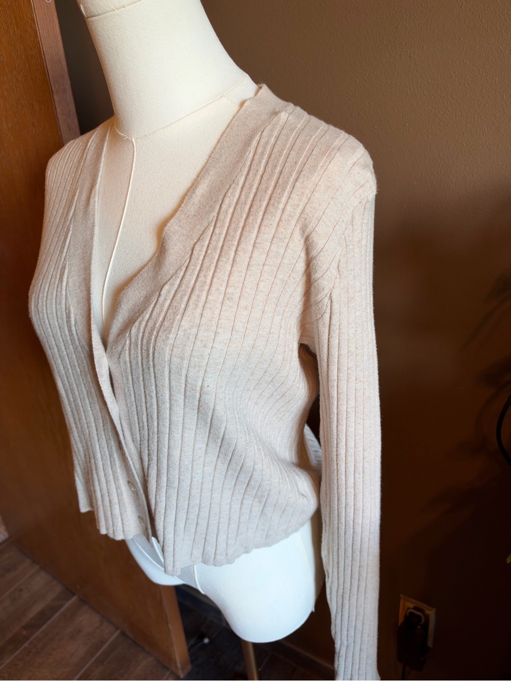 Universal Thread Beige Ribbed Button-Up Cardigan - Picture 2 of 4